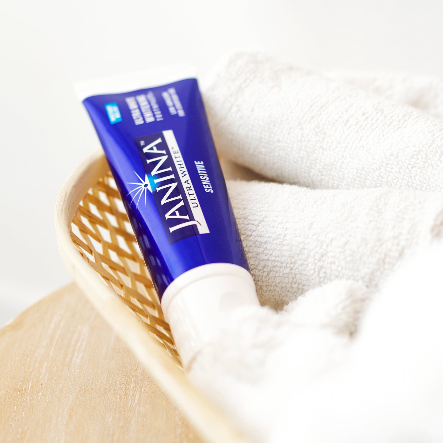 Janina Ultra White Sensitive Toothpaste 75ml