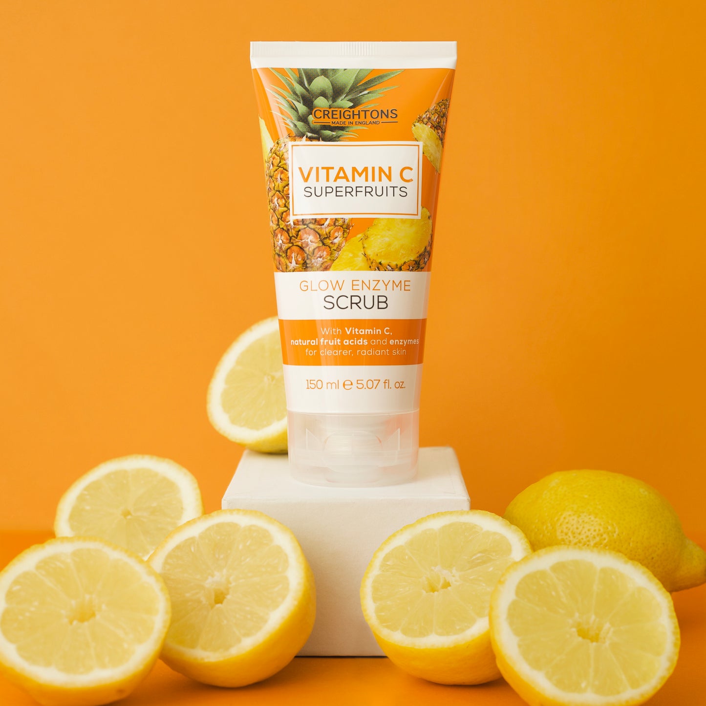 Superfruits Vitamin C Glow Enzyme Scrub 150ml